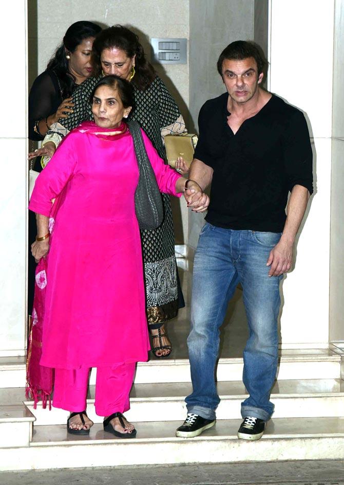 Salma Khan with Sohail Khan arrives for Salman Khan's birthday party.