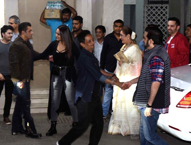 Salman Khan came out to greet Sonakshi Sinha's brothers and mother, Poonam Sinha, as they arrived at Sohail Khan's residence for the birthday party.