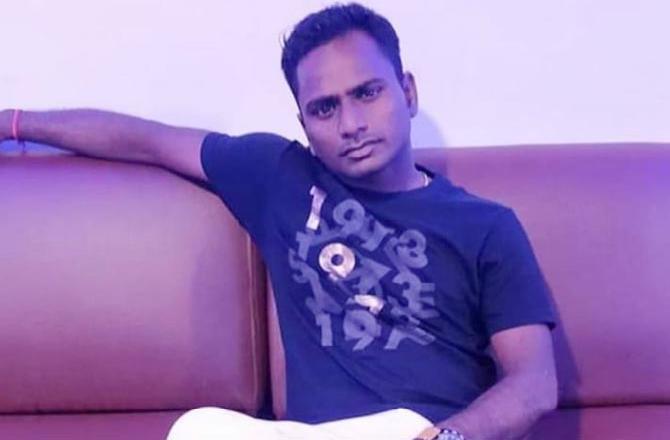 Woman kills married man who had an affair with her daughter
A 48-year-old woman and three of her relatives were booked for abducting and killing a 38-year-old married man who was in a relationship with her 18-year-old daughter. Police said , the family had abducted the man, strangulated him to death and dumped his body on December 20 near Shahpur. According to the police, Babu Shettiyar, who had a criminal record and the 18-year-old girl were in a relationship for the past four years. The teenager's family had warned Shettiyar several times and threatened him with consequences.