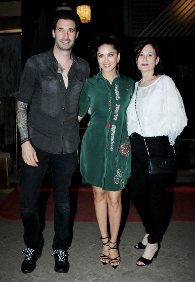 670px x 967px - Sunny Leone's dinner outing with hubby Daniel and mother-in-law Tzipora