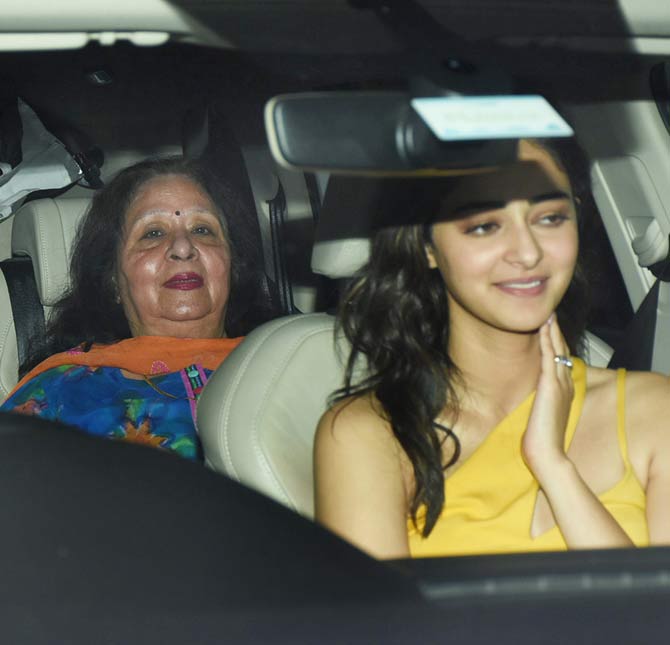 Ananya Panday has also been in the news over the last few months because of his close friendship with Kartik Aaryan, however, neither of the two have confirmed or denied about their secret romance. But to be honest, Panday and Aaryan share a sizzling chemistry in the trailer and it seems they could be the next favourite couple of Bollywood after the film's release.
