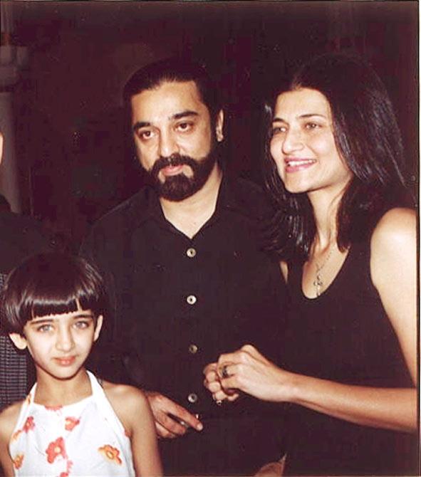 In her early 20s, Sarika fell in love with south superstar Kamal Haasan. She gave birth to daughter Shruti Haasan, out of wedlock. Shruti was born in 1986, after which Sarika and Kamal Haasan tied the knot two years later in 1988. Sarika and Kamal Haasan's second child Akshara was born in 1991.
In picture: Little Akshara Haasan with her parents - Kamal Haasan and Sarika.