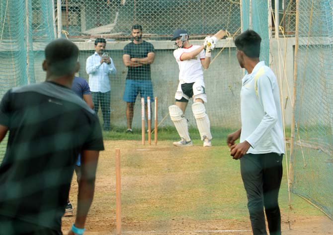 It's a well-known fact that Ibrahim loves playing cricket and is trying hard to fill in the footsteps of his grandfather Mansoor Ali Khan, a well-known Indian cricketer who was also known as Tiger Pataudi. He former captain of the Indian cricket team and had represented the country in close to 50 test matches.
