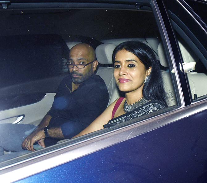 Sonali Kulkarni also attended the special screening of Panipat along with husband Nachiket Pantvaidya at the YRF Studio in Andheri.