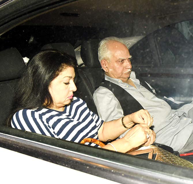 Veteran filmmaker Ramesh Sippy also came for the screening of Pati Patni Aur Woh with wife Kiran Sippy. The man has given us one of the greatest Hindi films of all time, Sholay. Ram Gopal Varma, in fact, even said in an interview that Hindi cinema can be divided into before Sholay and after Sholay. Do you agree?