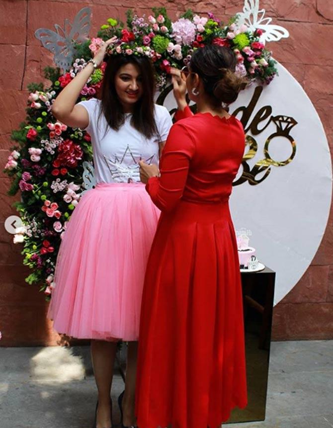 Anam Mirza's bridal shower was hosted by none other than her elder sister and India's tennis ace Sania Mirza