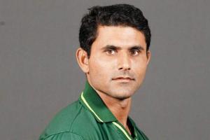 Razzaq calls Bumrah 'baby bowler'; says he would 'easily attack him'