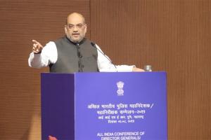 Amit Shah attends DGP/IGP Conference, pays homage to police martyrs