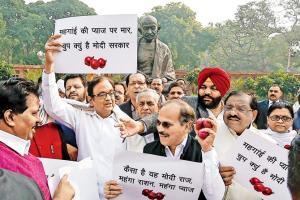 Chidambaram: Narendra Modi has left it to ministers to indulge in bluff