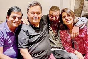 Netizens are concerned about Sanjay Dutt in this photo with Rishi-Neetu