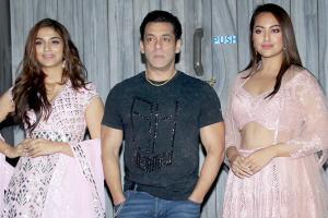 Bigg Boss 13: Saiee Manjrekar, Sonakshi, Salman Khan promote Dabangg 3