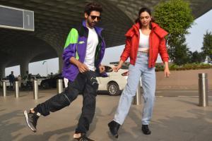 Deepika Padukone and Kartik Aaryan match steps to Dheeme Dheeme