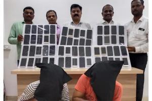 Cops bust interstate gang, arrest two with 58 cell phones in Mankhurd