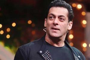 Memorable day for Salman Khan as he completes 30 years in the industry