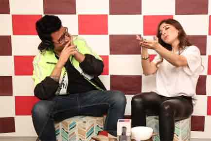 Kanika Kapoor and Meet Bro play the lip sync challenge 