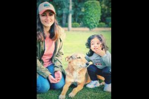 Inaaya Naumi's photos with parents Soha and Kunal are too precious