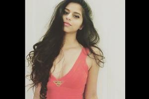 Suhana Khan looks drop-dead gorgeous in her red hot outfit; see photo