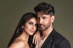 What if Vaani Kapoor was on the same flight as Hrithik Roshan?