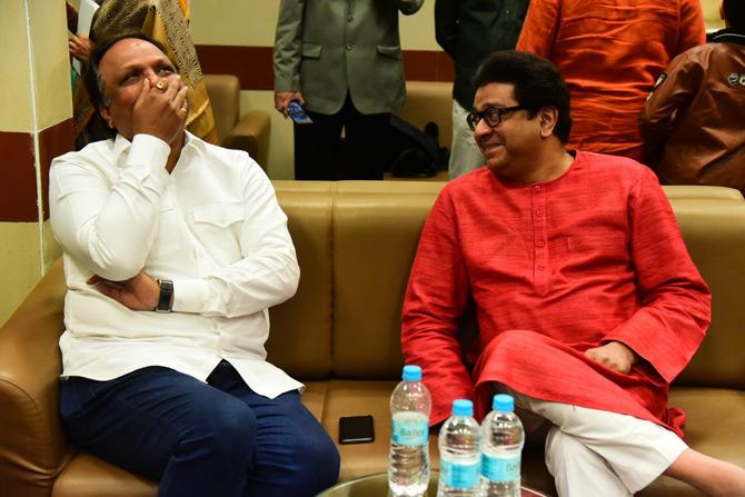 MNS President Raj Thackeray was seen with Ashish Shelar, President of BJP Mumbai Unit as the two shared a light moment at an event in Vile Parle.