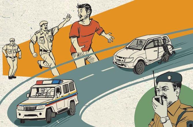 Cops catch phone thieves after 360 km chase:
PI Dnyaneshwar Baban Katkar (Panvel GRP) and his team were working on a mobile theft case at Khandeswar railway station when they spotted a suspect, but, as they started walking towards him, he ran. The police chased him but he managed to jump in a stationed Tavera car and took off. The GRP team chased the car and the police finally caught up after a chase of over 5 hours and 360 km. The robbers had taken the Pune Expressway from Panvel and seamless coordination between highway traffic police, Pune city/rural police, the Satara SP and Kolhapur SP, helped the Panvel police nab the robbers. The police found 19 phones in their cars and all five were booked under relevant sections of the IPC.