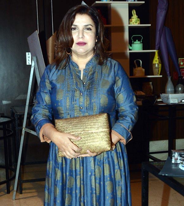Farah Khan poses for the photographers at BFJA 2019 awards.