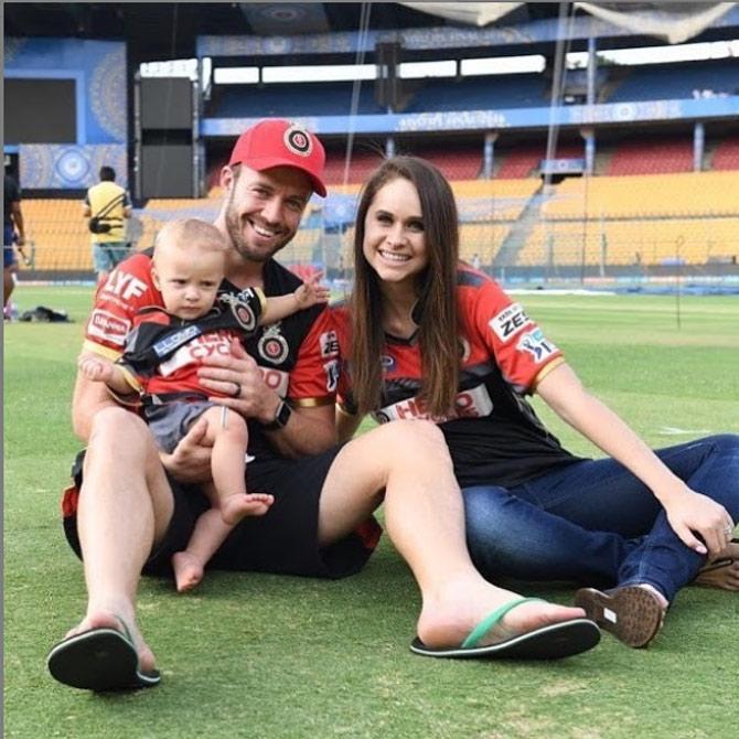 AB de Villiers has played domestic cricket for many clubs such as Delhi Daredevils, Barbados Tridents, Tshwane Spartans, Rangpur Riders, Lahore Qalandars and Brisbane Heat. However, his most famous club is Royal Challengers Bangalore at the IPL.
