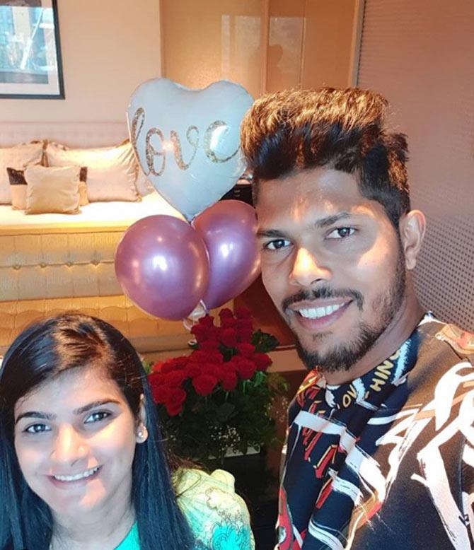 Indian fast bowler Umesh Yadav, who often posts pictures of himself with wife Tanya Wadhwa, posted another picture today with her and wrote, 