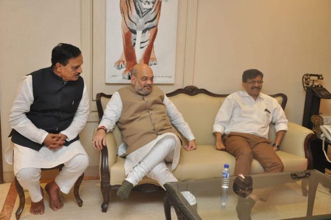 Devendra Fadnavis added, 