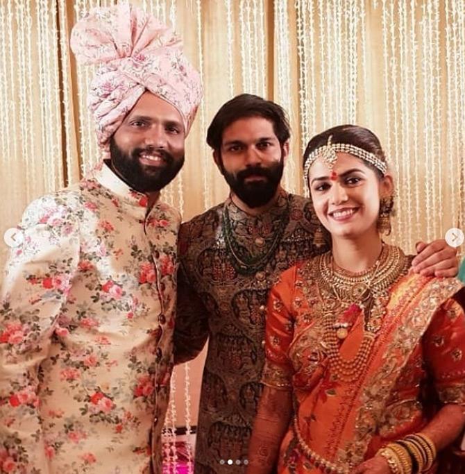 Post their star-studded wedding, Amit Thackeray and Mitali Borude have made few rare appearances. The couple made their first public appearance as Mr. and Mrs. Thackeray when they had organised a reception for members of the MNS party at their residence in Dadar. Pic/Instagram Mahesh Ove
