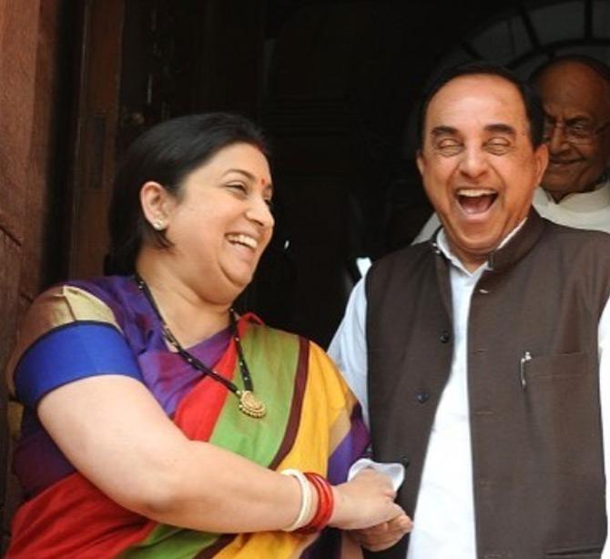 When the hilarious Smriti Irani made Subramaniam Swamy laugh his heart out! Smriti captions this one: Just another maniac!