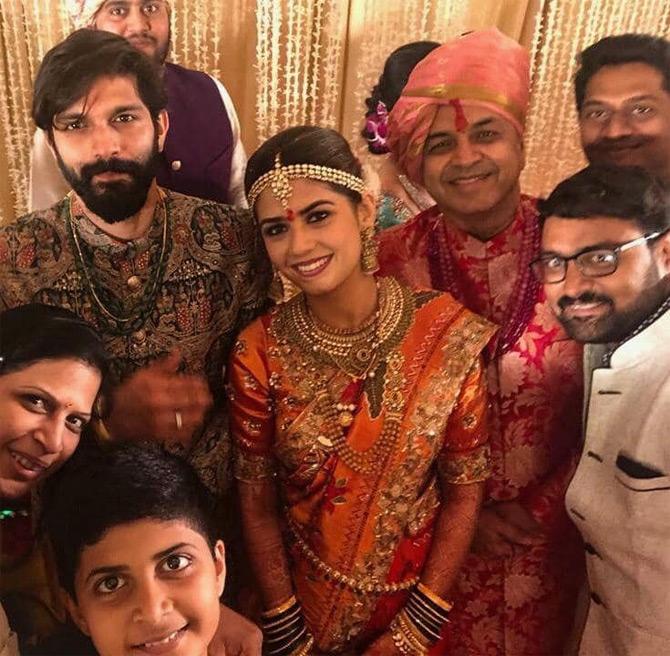 Amit Thackeray and Mitali Borude had gone public with their relationship in a private engagement ceremony that was held at Raj Thackeray's residence Krishna Kunj in Dadar on December 11, 2017. The two exchanged rings in the presence of family and friends. Ironically, the couple chose December 11, 2017, as their engagement date as it was the wedding anniversary of Raj and Sharmila Thackeray. Pic/Facebook Manisha Vaidya