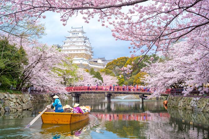 Japan
1 INR is equal to 1.55 Japanese Yen
The Capital of Japan is Tokyo and a Visa required to visit the city.
The famous places to see here are Kyoto City, Tokyo (Capital City), Osaka City, Hakone Town, Nagoya City, Kobe City, Kamakura City.