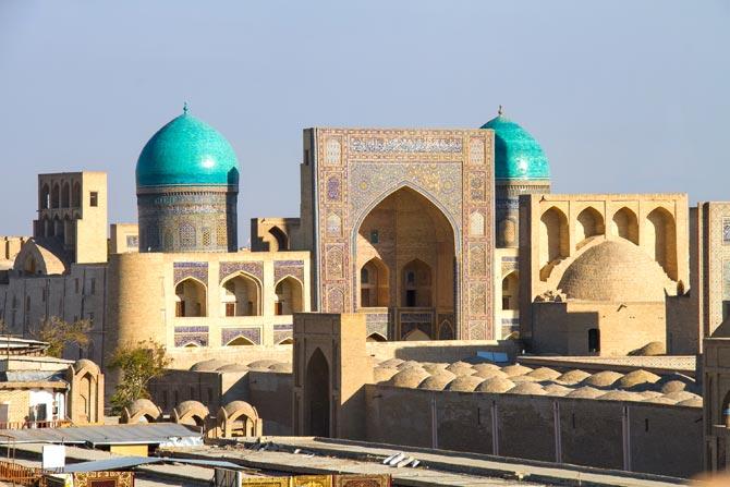 Uzbekistan
1 INR is equal to 117.69 Uzbekistani Som
The Capital of Uzbekistan is a Visa required to visit the country.
The famous places to see here are Tashkent (Capital City), Samarkand city, Bukhara (Ancient Silk Road city), Chimgan Mountains, Khiva city.