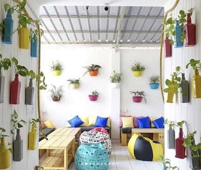 Moustache Hostel in Jaipur
Moustache Hostel situated in Jaipur exudes Rajasthani character in its traditional patterns and furnishings. The rooms are spick and span with comfortable beds, and there is also a kitchen, common space, free Wi-Fi access, and three common spaces. An added bonus is the spectacular view of Nahargarh Fort from the rooftop.
Prices starting from Rs 670