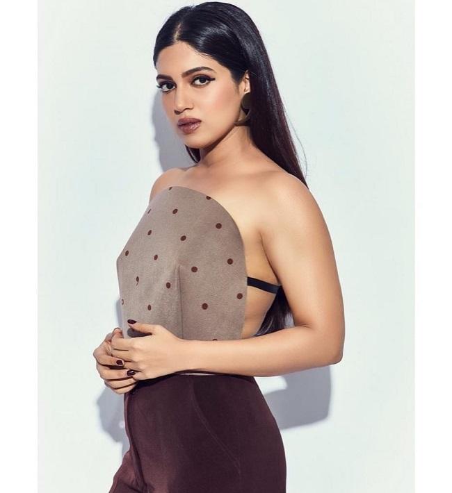 Bhumi Pednekar had been an overweight girl all her life. Talking about the same, she had told mid-day in an interview, 
