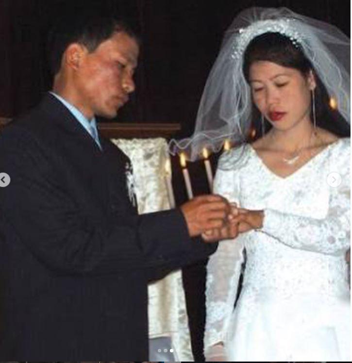 Mary Kom married Karung Onler, who is also a professional footballer in 2005.
Mary Kom posted this