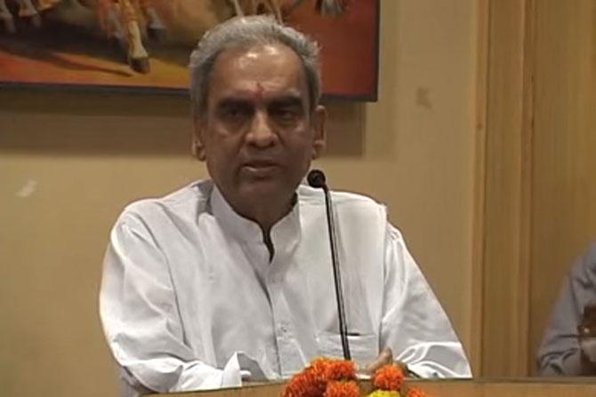 Samajwadi Party leader Mohan Singh who was elected three times to the Lok Sabha from Deoria in Uttar Pradesh, died on September 22, 2013, due to leukaemia (blood cancer). A year before his death, Singh was removed from the post of party national spokesman over differences with the Chief Minister during that time, Akhilesh Yadav