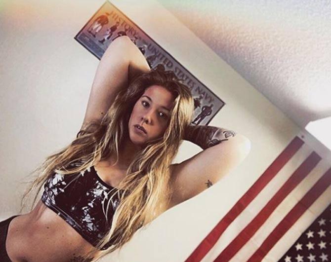 Mckinzie Jade is a 25-year-old navy vet, I’m currently on the fence about going to pilot school.
(Pics courtesy: Instagram Mckinzie Jade)