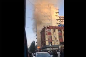 Fire breaks out at a popular restaurant in Bandra