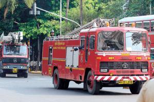 Mumbai Fire Brigade learns to operate Hazmat vehicle