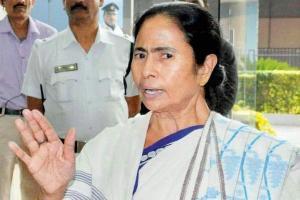 Mamata Banerjee hits the streets, says Modi-Shah attempting coup