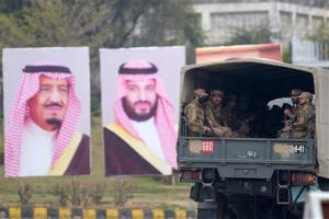 Cash-strapped Pakistan rolls out red carpet for Saudi crown prince