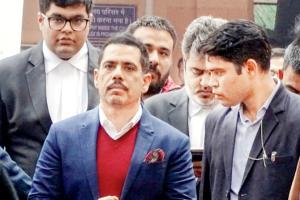 Robert Vadra's bail extended, accuses ED of 'witch hunt'