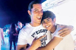 Chris Hemsworth hosts a send off party for Dhaka co-star