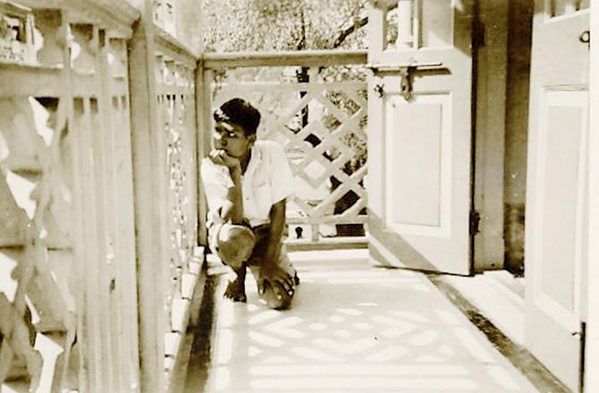 Shantidas as a boy on the verandah of Raghavji Building before it was renovated