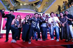 Madhuri Dixit, Mahesh Manjrekar and others are winners of Radio City