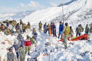 Nine bodies pulled out from snow after avalanche hits Kulgam dist