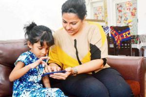 Four-year-old reviews app that prepares kids for school