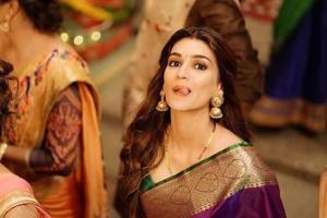 Kriti Sanon shares a cute BTS picture from her upcoming next