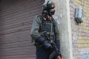Mastermind of Pulwama attack gunned down; four army men martyred